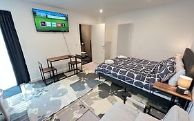 Lux New Studio Apartment Exel London